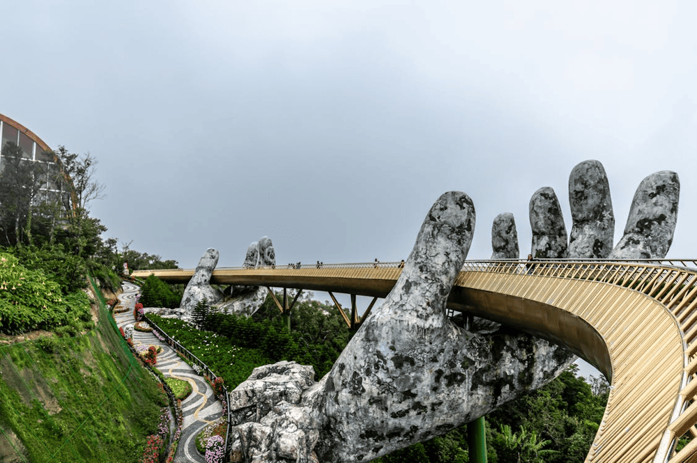 The Golden Bridge stands out as one of Vietnam&rsquo;s major tourist landmarks (Source: Pexels)